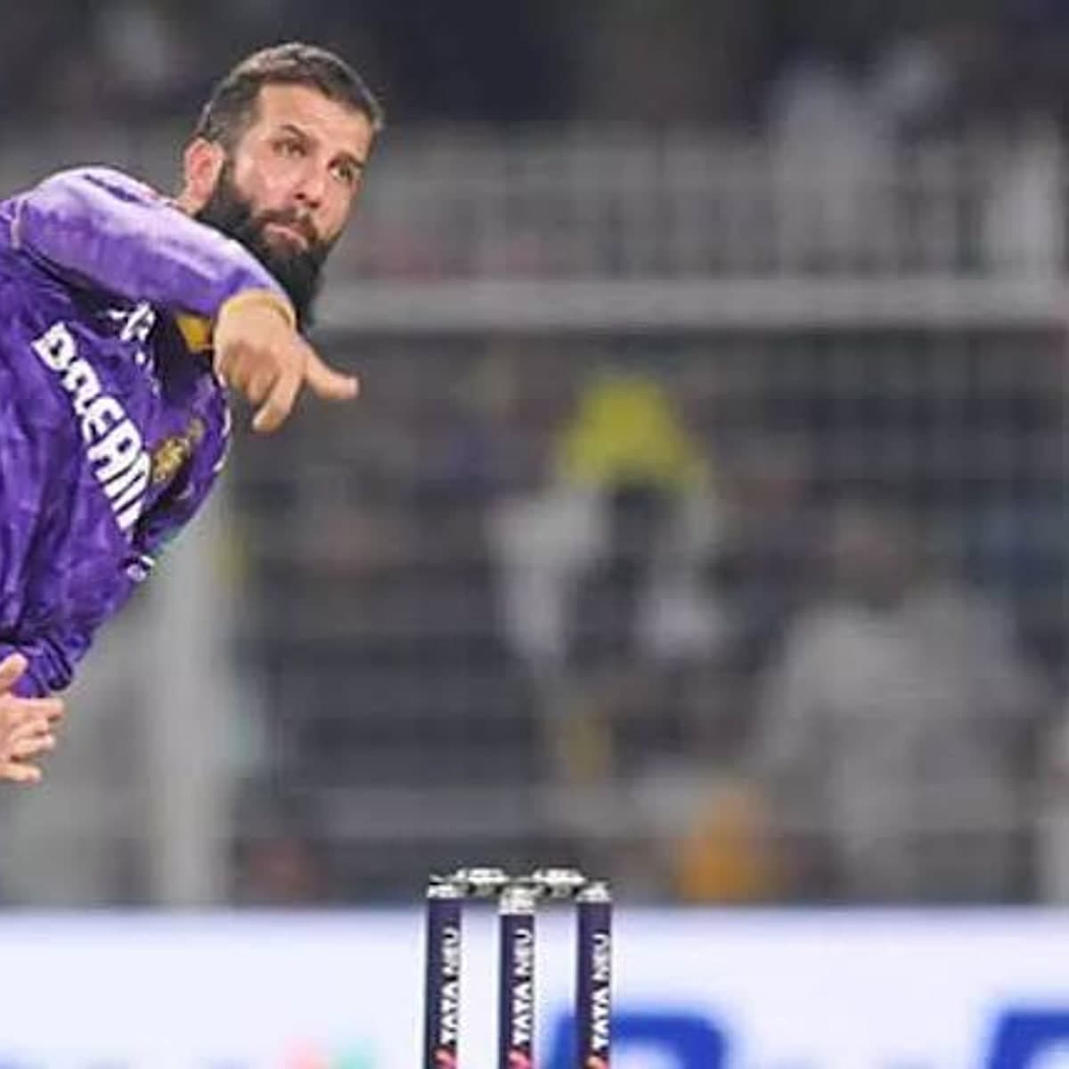 Moeen Ali — photograph 6