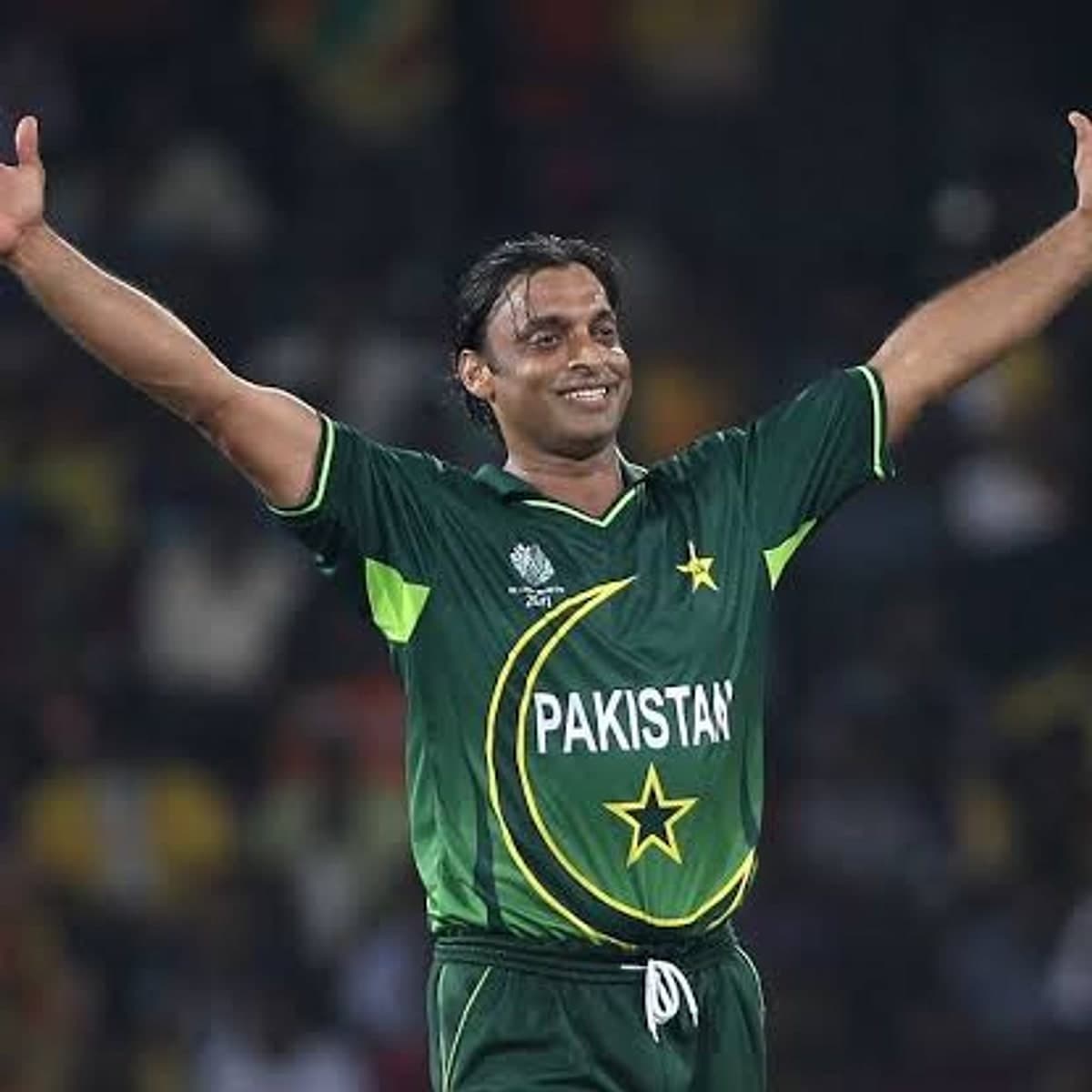 Shoaib Akhtar — photograph 3