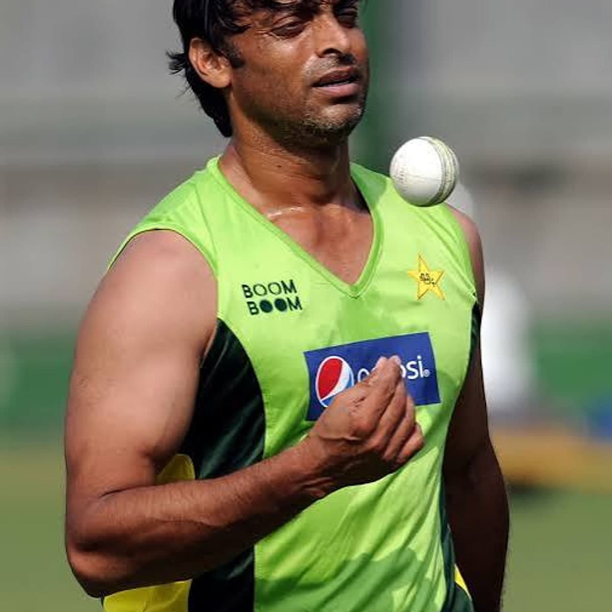 Shoaib Akhtar — photograph 5